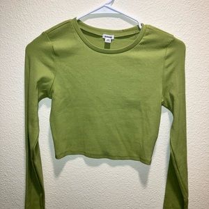 GARAGE Light Green Crop Long Sleeve (M)